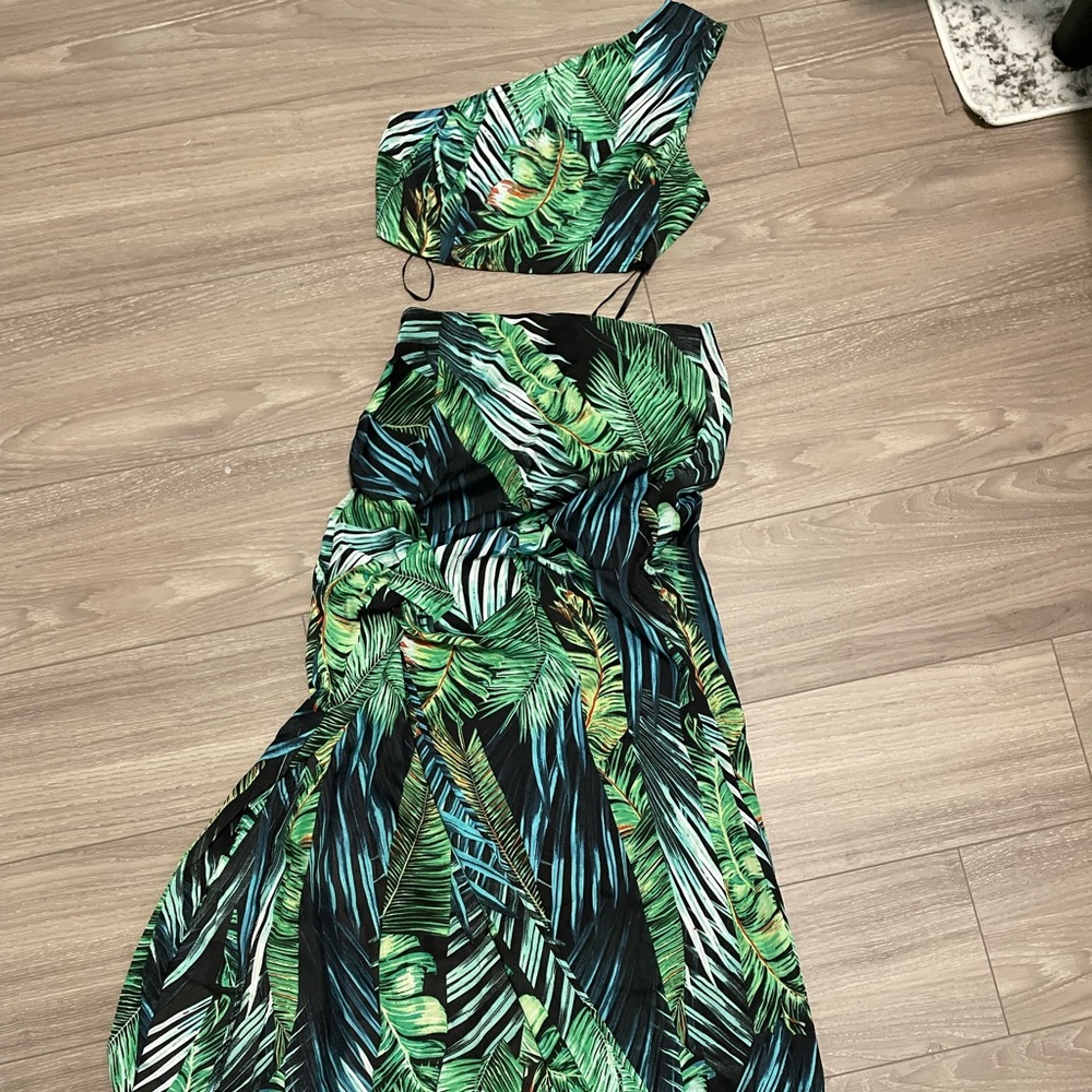 Maxi skirt  beach set , one shoulder top